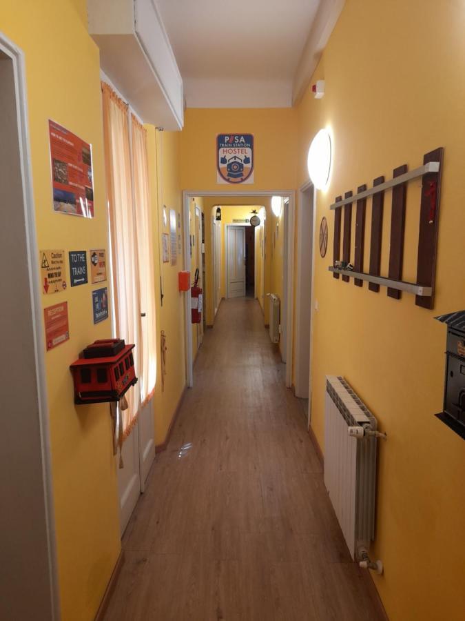 Pisa Train Station Hostel Exterior photo
