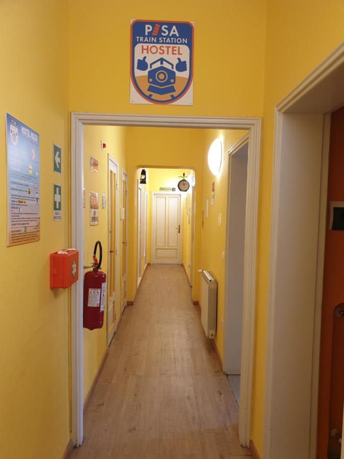 Pisa Train Station Hostel Exterior photo
